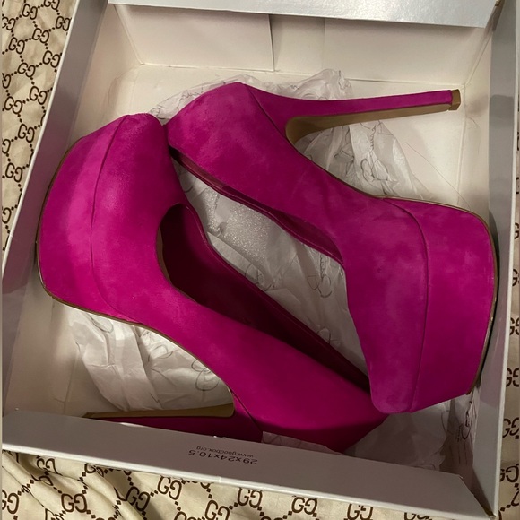 Jessica Simpson Platform Pumps - Picture 7 of 10